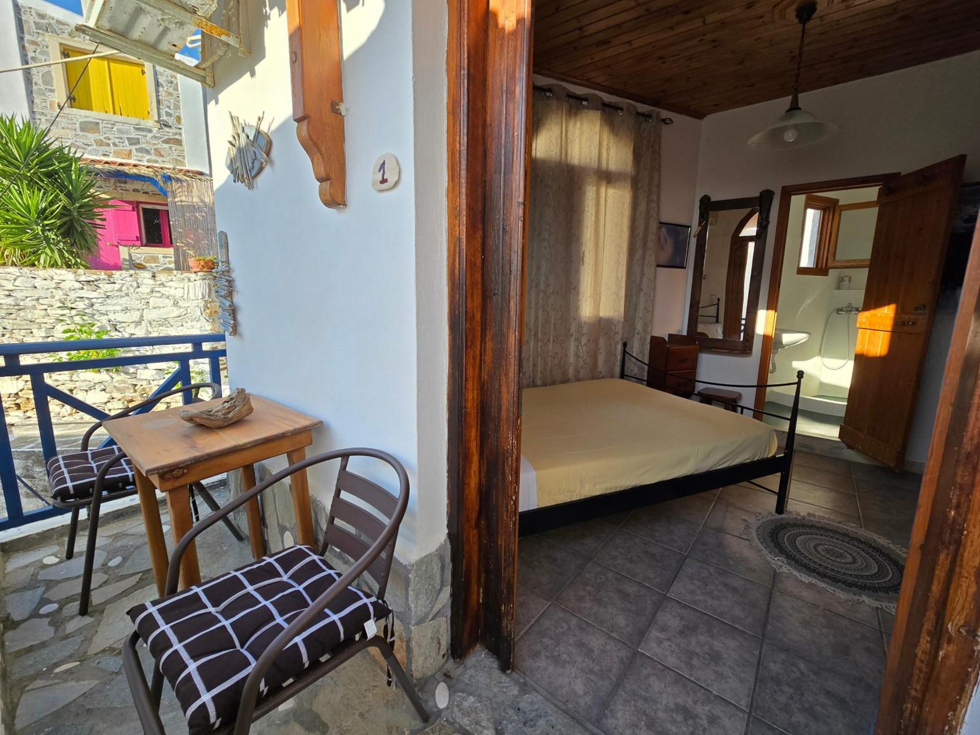 Aglaia Studios Fournoi Esterno foto