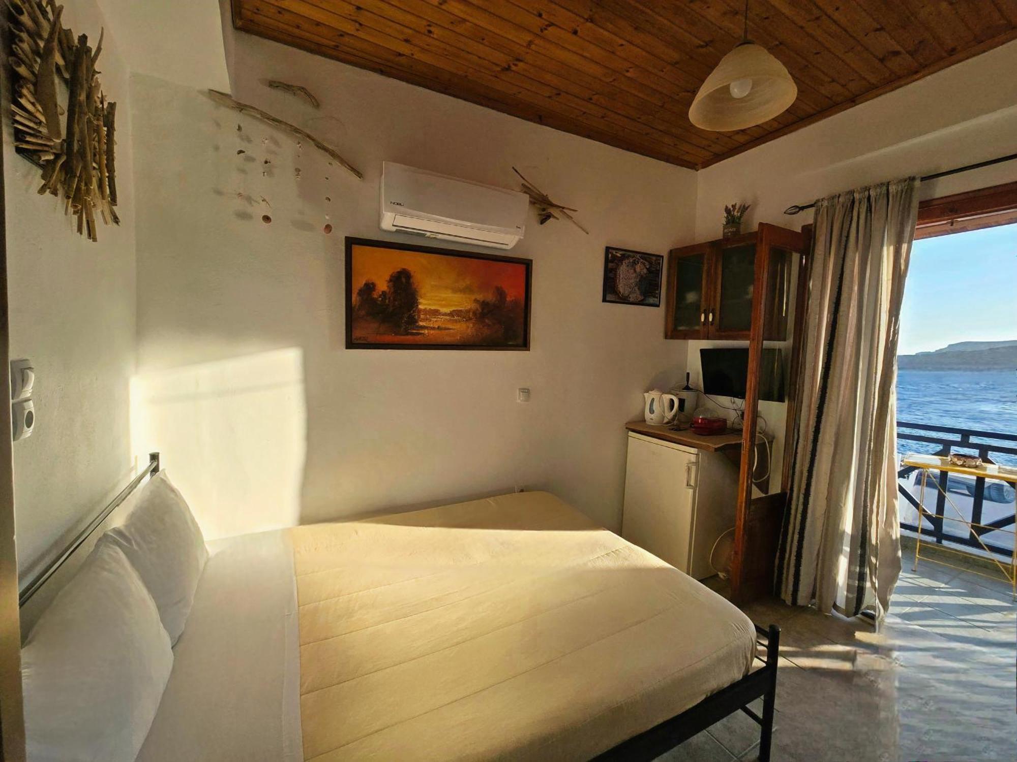 Aglaia Studios Fournoi Esterno foto